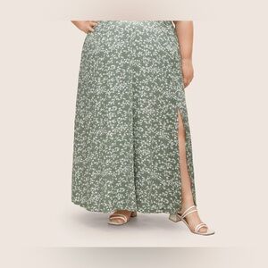BloomChic | Bloom Dress - Flutter Sleeve Ditsy Floral Pocket Split Maxi Dress